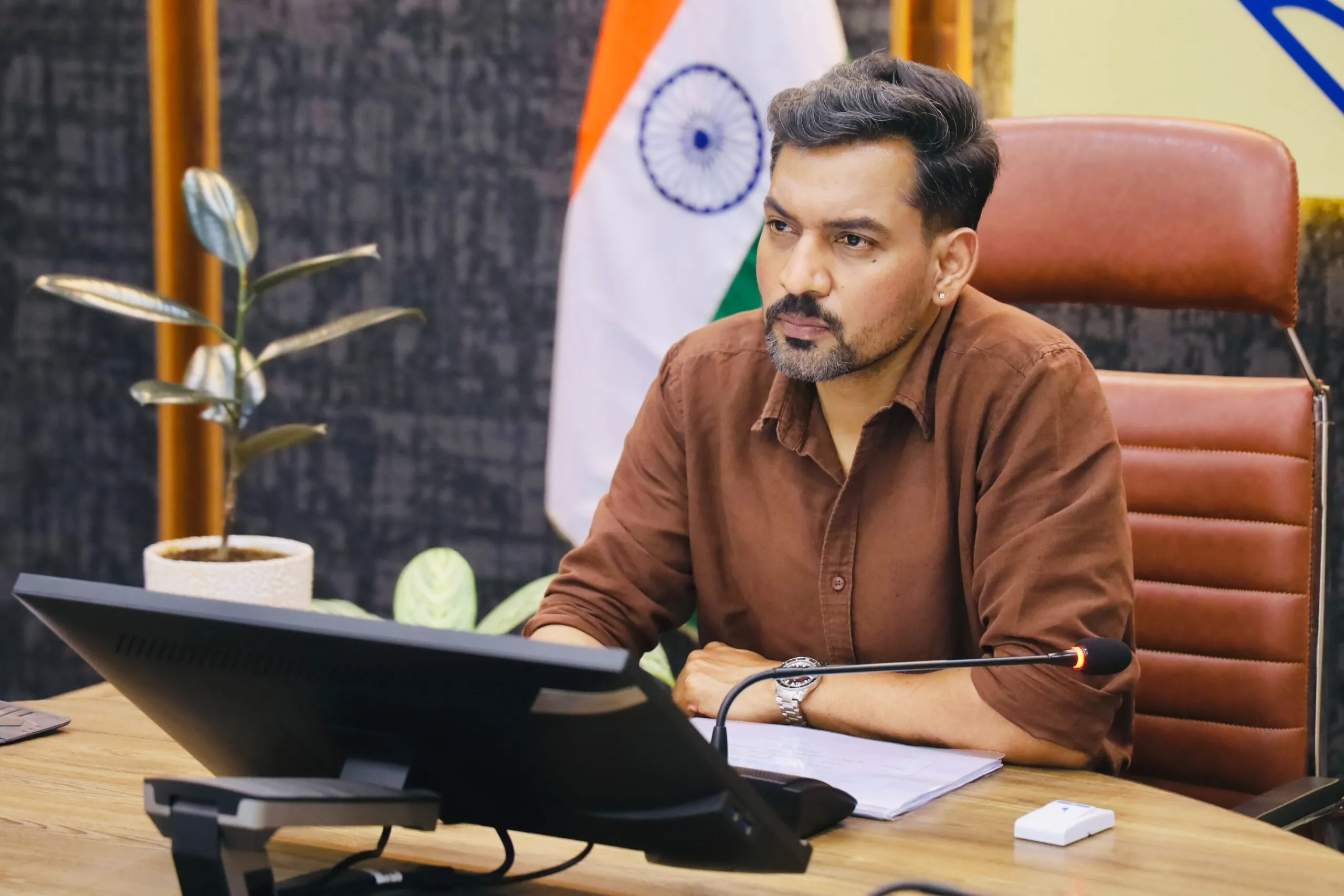 जिला प्रशासन के प्रयासों से 112 ड्रॉपआउट छात्राओं को स्कूल में मिला दाखिला