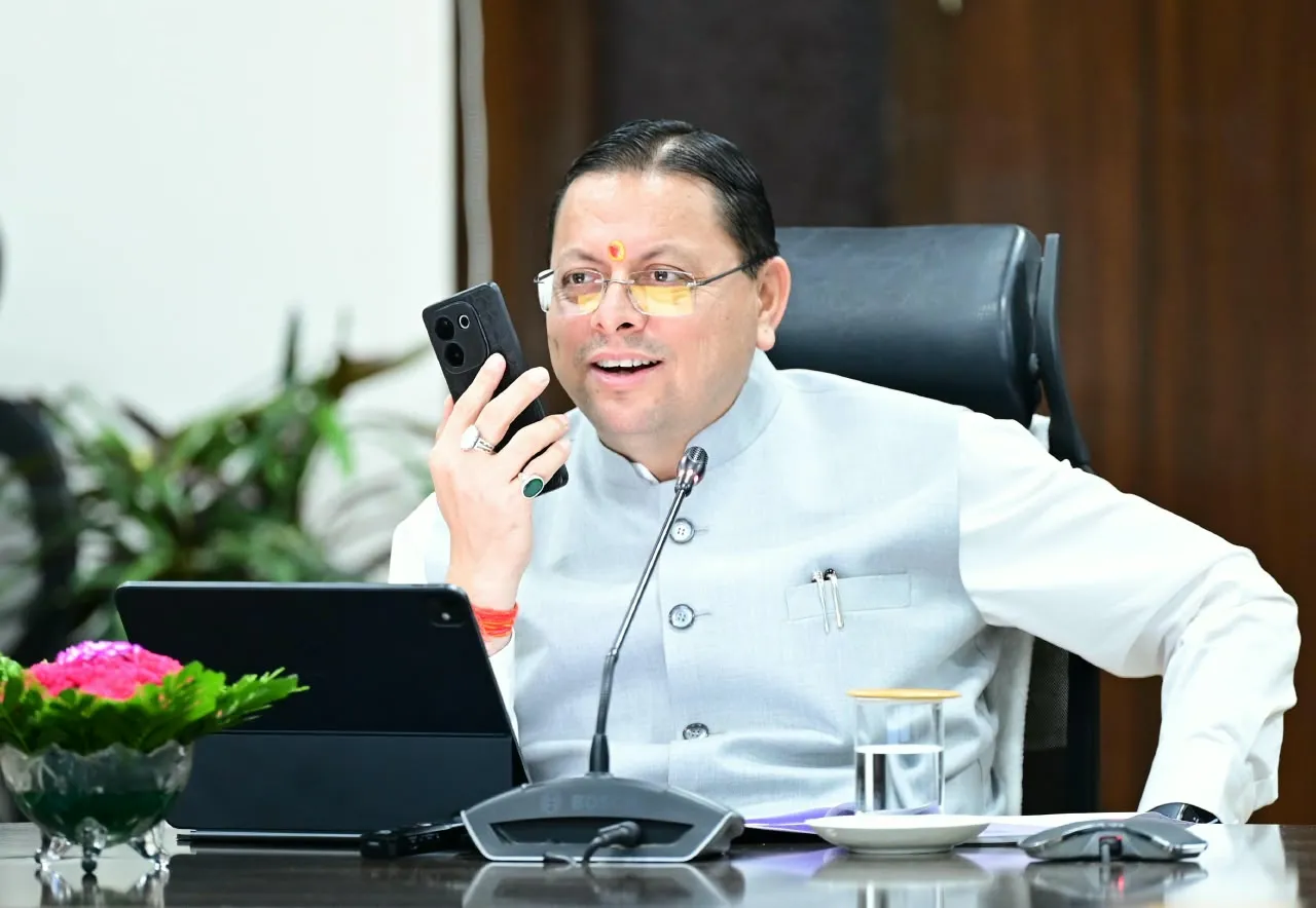 सीएम हेल्पलाइन पर प्राप्त जन शिकायतों का समयबद्ध एवं संतोषजनक निस्तारण सुनिश्चित करें अधिकारी: मुख्यमंत्री