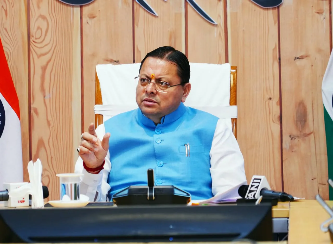 सीएम धामी ने 10,709 निर्माण श्रमिक लाभार्थियों के खातों में डीबीटी के माध्यम से हस्तांतरित की 18.49 करोड़ की सहायता राशि