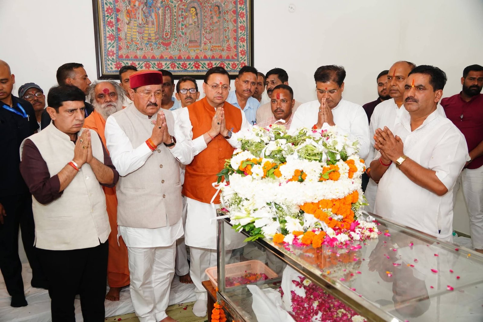 सीएम धामी ने स्वर्गीय मेजर जनरल भुवन चंद्र खण्डूरी को अर्पित की भावभीनी श्रद्धांजलि