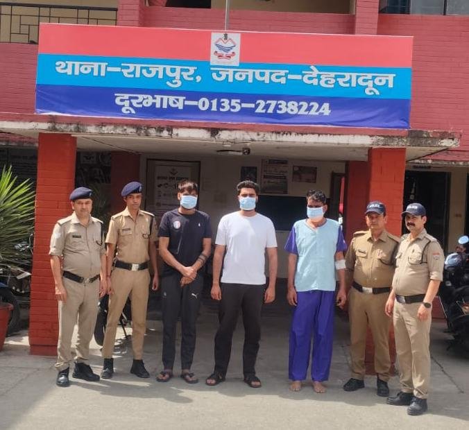 बड़ीखबर: राजपुर क्षेत्र में हुई रिटायर्ड ब्रिगेडियर की हत्या के प्रकरण में 03 अन्य अभियुक्तों को पुलिस ने किया गिरफ्तार