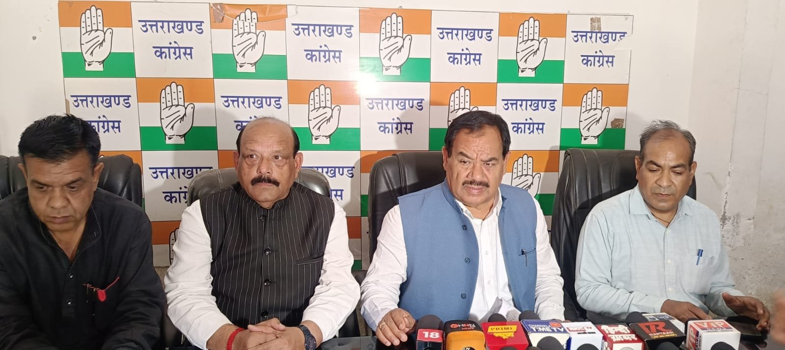 सिडकुल क्षेत्र के उद्योगों में श्रम कानूनों का उल्लंघन और श्रमिकों का हो रहा उत्पीड़न : डॉ0 हरक सिंह रावत